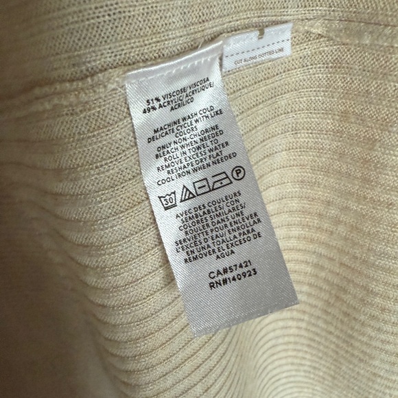 LOFT Cream Ribbed Knit Top - Picture 4 of 5